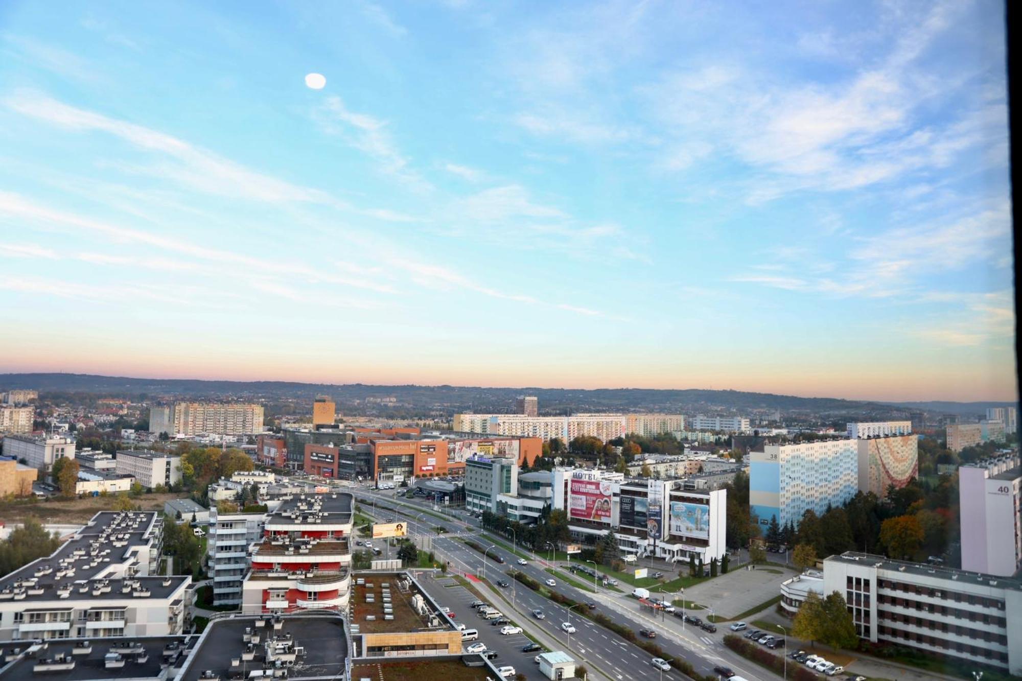 דירות ז'שוב Capital Towers Scenique מראה חיצוני תמונה